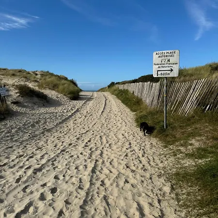 Апартаменты Le Paillette T2 400 M De La