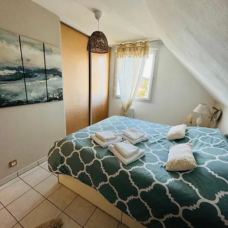 Le Paillette T2 400 M De La Apartment *