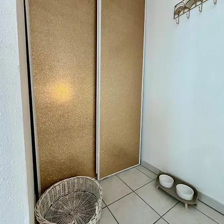 Le Paillette T2 400 M De La